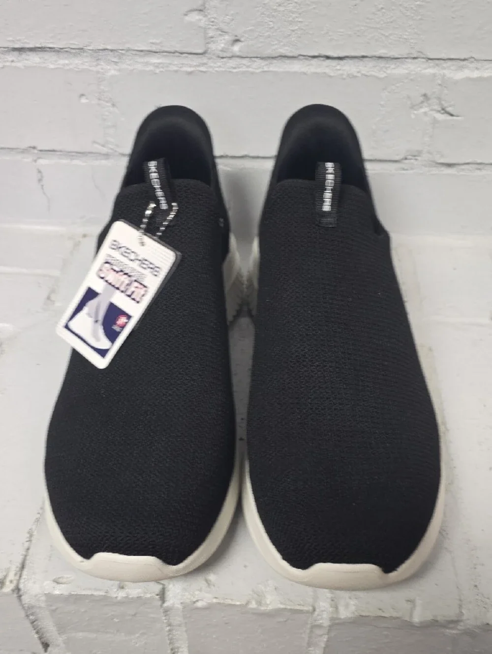 Skechers Mens Black Knit Slip-On Sneakers with White Sole.  Size 13. NWT.